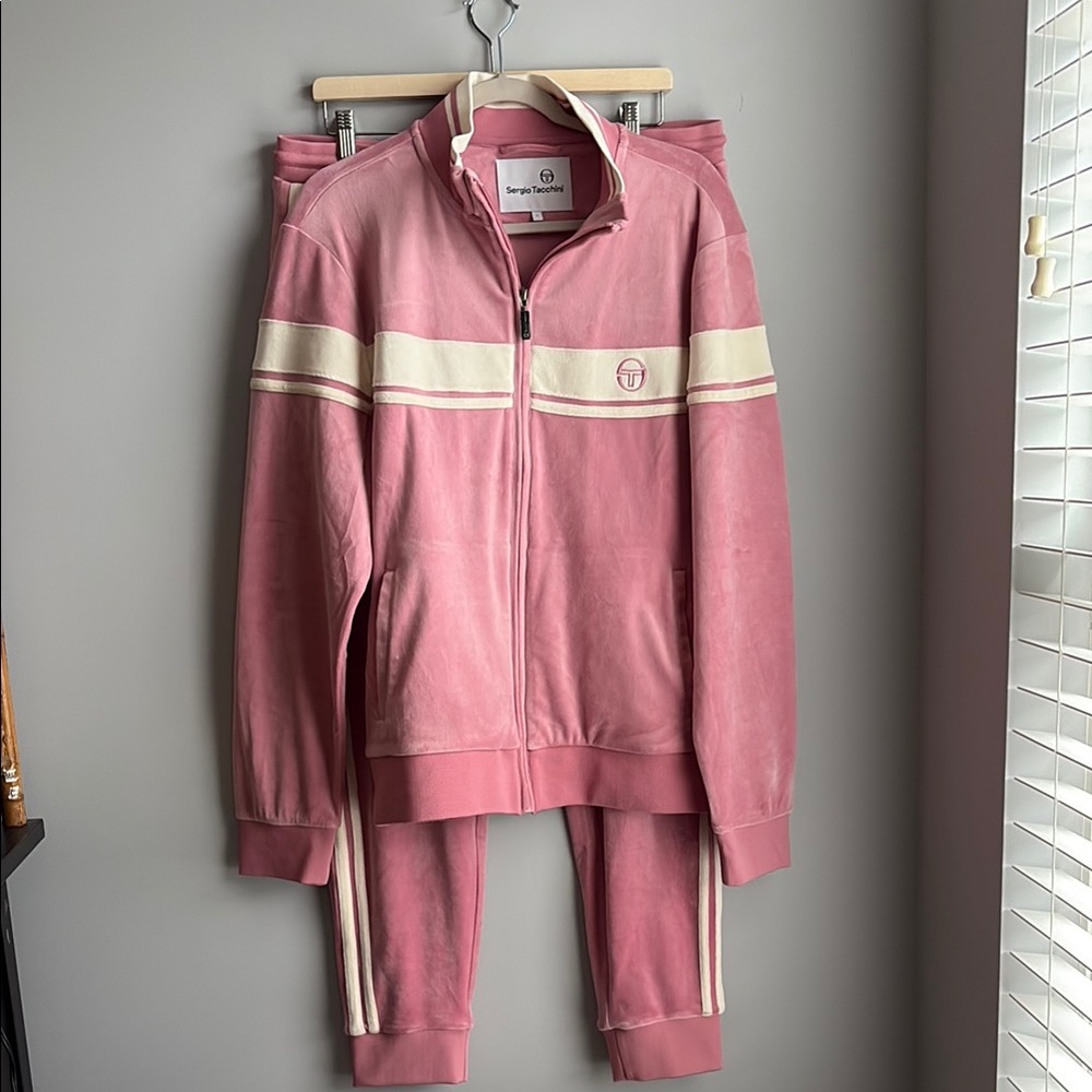 Sergio Tacchini Pink Jacket with Cream Accents- size large like new condition